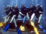 Wreck group photo Tauchkurse, Tauchkurse, Dive Point Koh Tao Thailand - Tauchkurse und Sporttauchen